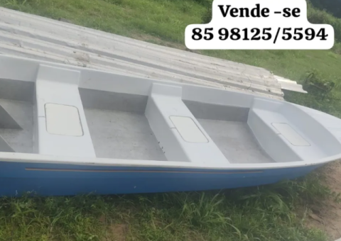 Barco de fibra de vidro 5 lugares