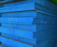 Madeirite Plastificado (Preto e Azul) - 2,20m x 1,10m