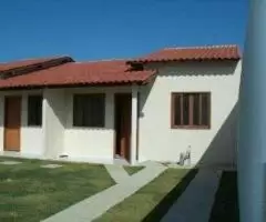 Guarapari casa nova. pronta p/ morar. parcelado, até r$ 700,00 mensal
